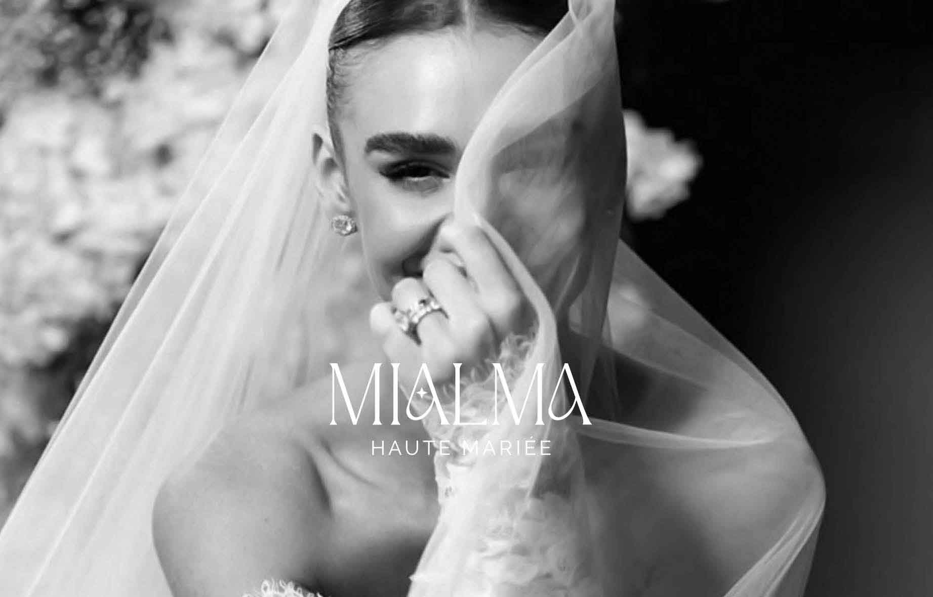 comunicazione - logo - atelier abiti da sposa - agenzia di comunicazione Napoli